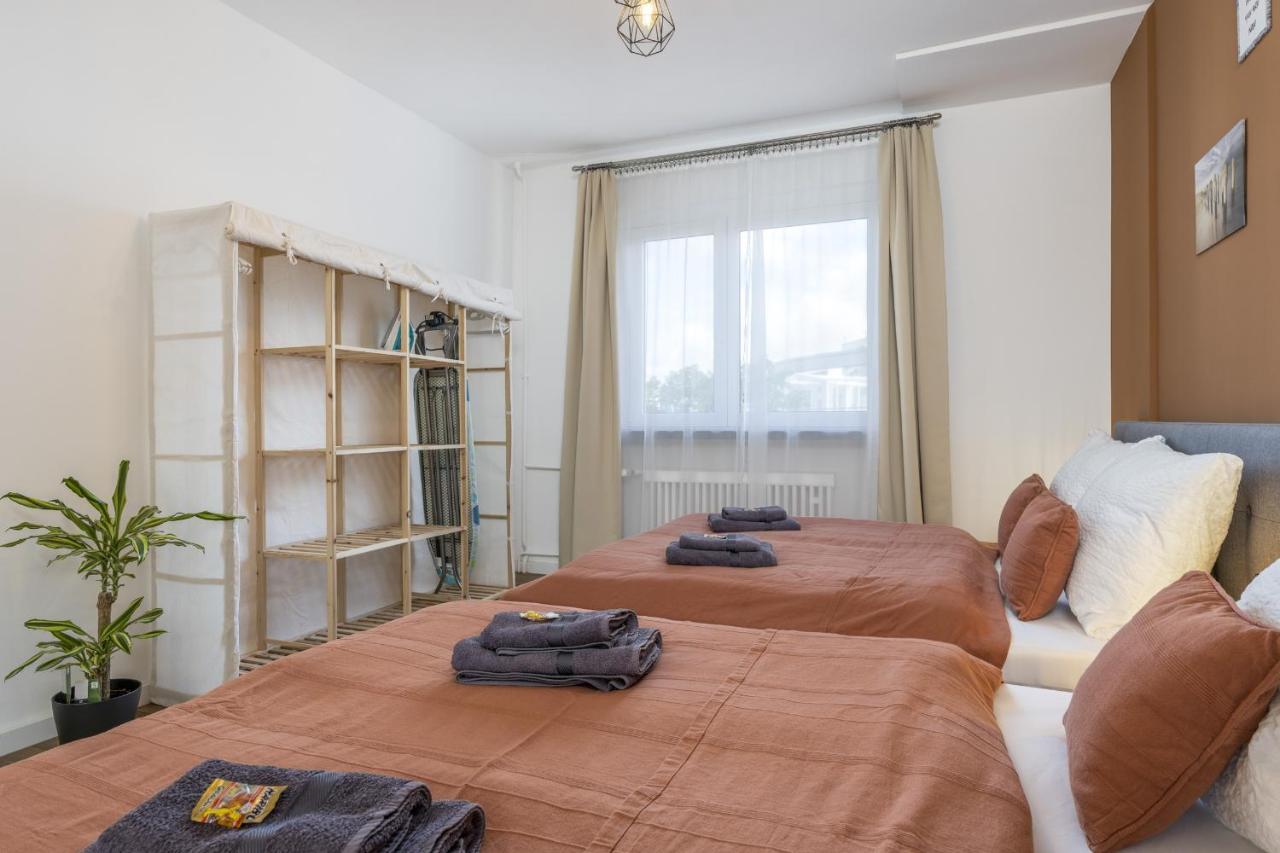 וולפסבורג Free Living - Jungle Design Apartments, Zentrum, Parkplatz, Kueche, Wlan מראה חיצוני תמונה